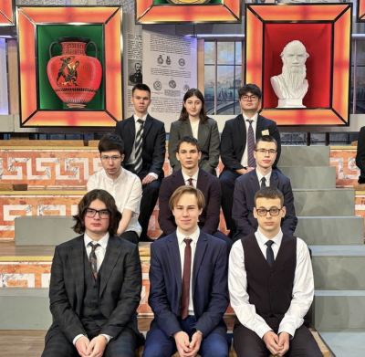 Абхазские школьники приняли участие в съемках нового сезона телеолимпиады «Умницы и умники» в Москве